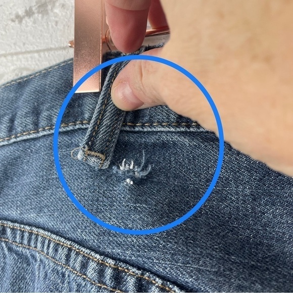 Levi's Men's Vintage 550 Relaxed Fit Medium Wash Jeans 100% Cotton 38X30 - Picture 10 of 15